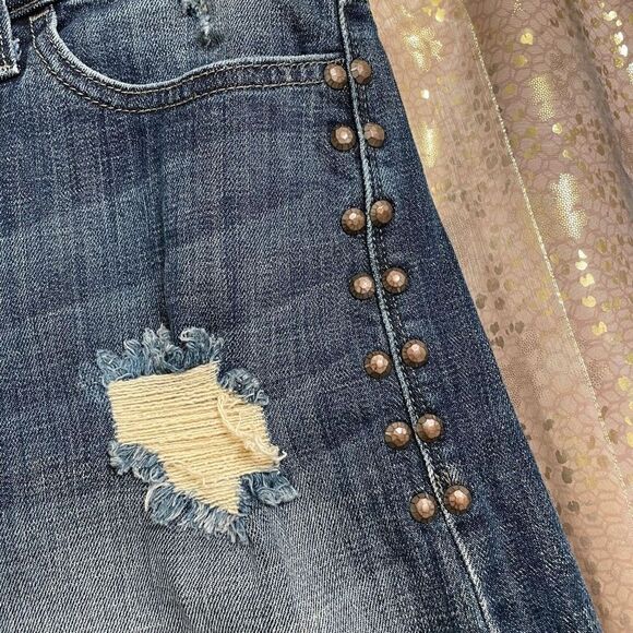 Rock & Republic Bumbershoot Studded Distressed Cut Off Jean Shorts, 14 - Picture 3 of 8